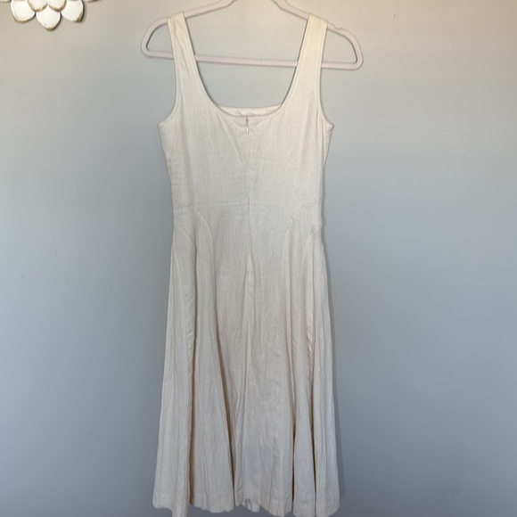 House of Harlow linen blend cream colored dress - Picture 9 of 9